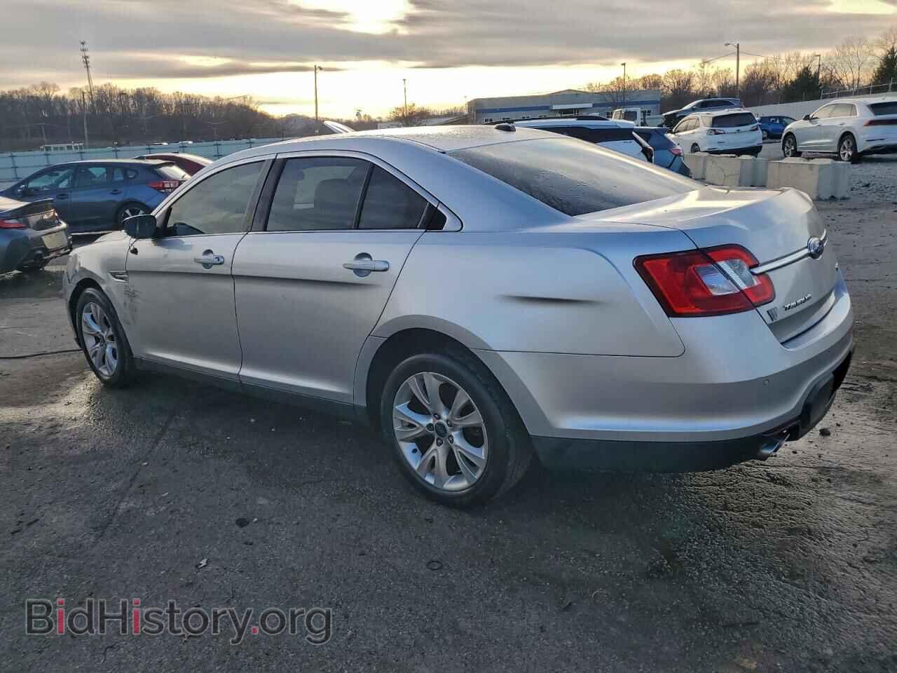 2011 FORD TAURUS - VIN: 1FAHP2EW0BG167160 - Photo 2