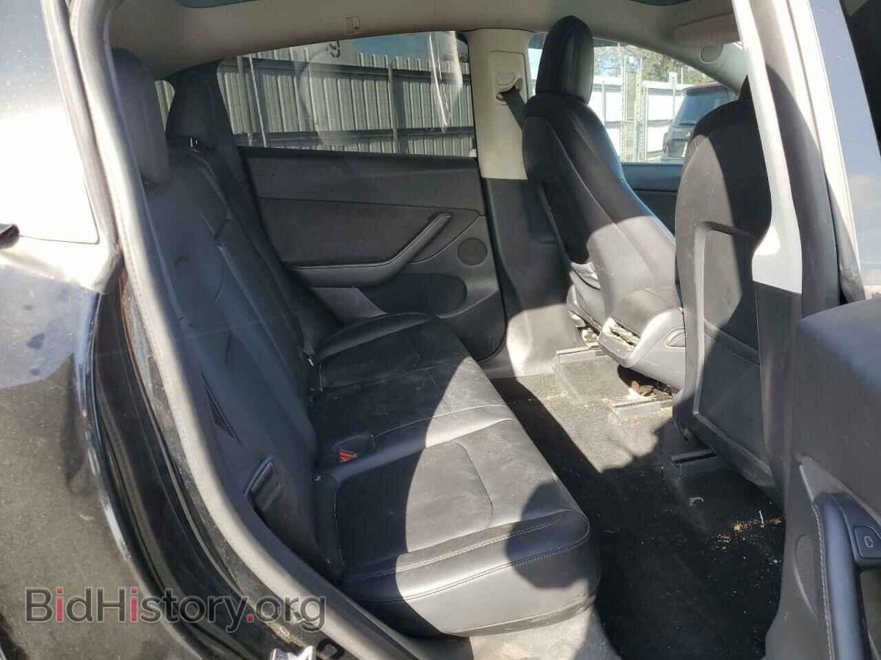 2022 TESLA MODEL Y - VIN: 7SAYGDEE9NF392191 - Фото 10