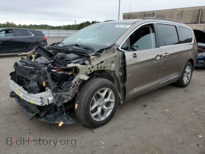 2017 Chrysler PACIFICA TOURING L, tan — VIN 2C4RC1BG5HR668120, Copart