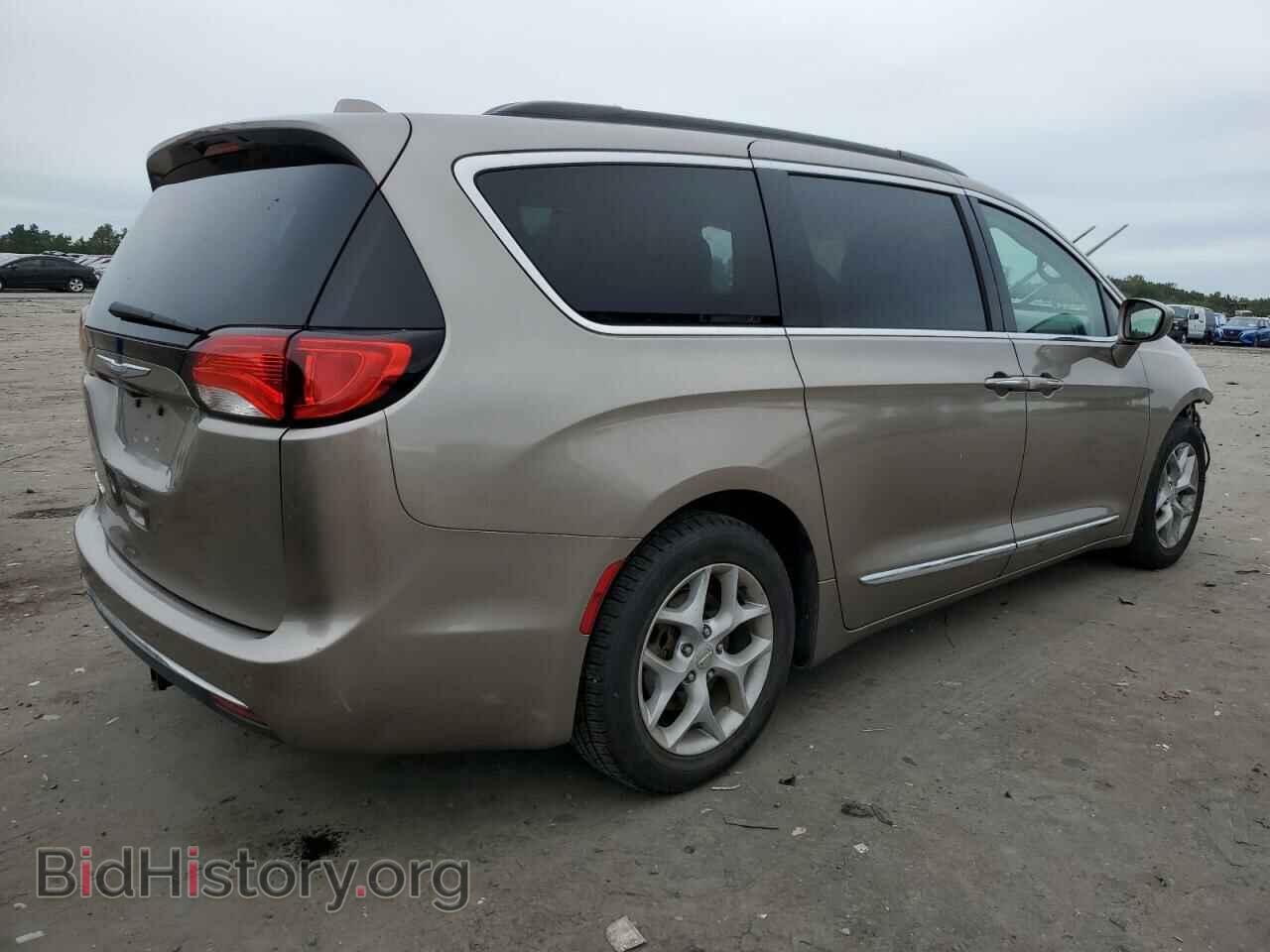 2017 CHRYSLER PACIFICA - VIN: 2C4RC1BG5HR668120 - Photo 3