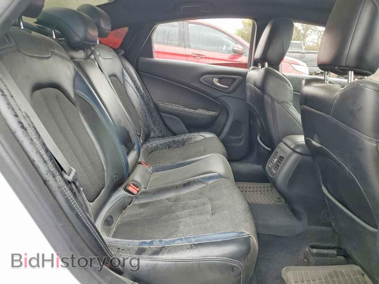 2015 CHRYSLER 200 - VIN: 1C3CCCBGXFN505219 - Фото 10