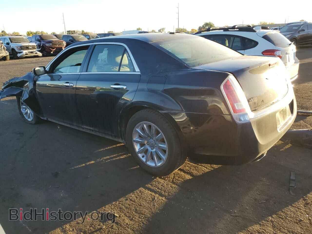 2013 CHRYSLER 300 - VIN: 2C3CCAEG9DH620979 - Фото 2