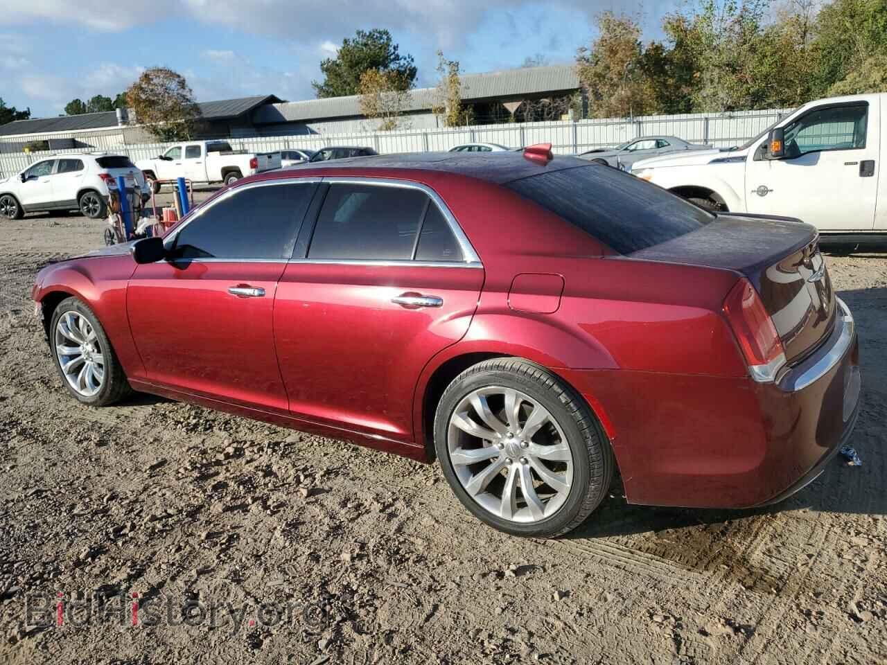 2019 CHRYSLER 300 - VIN: 2C3CCAEG5KH555657 - Фото 2