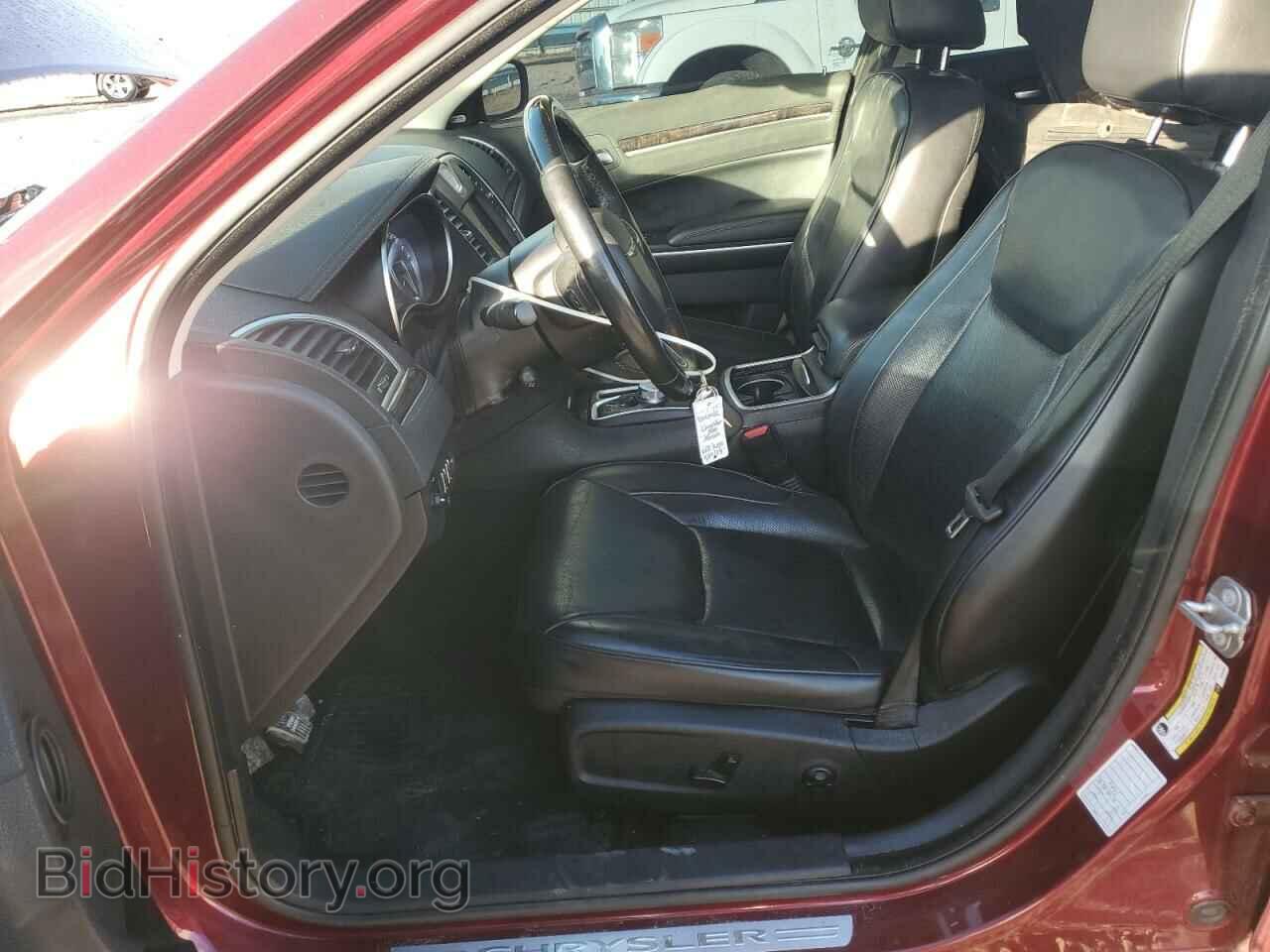 2019 CHRYSLER 300 - VIN: 2C3CCAEG5KH555657 - Фото 7