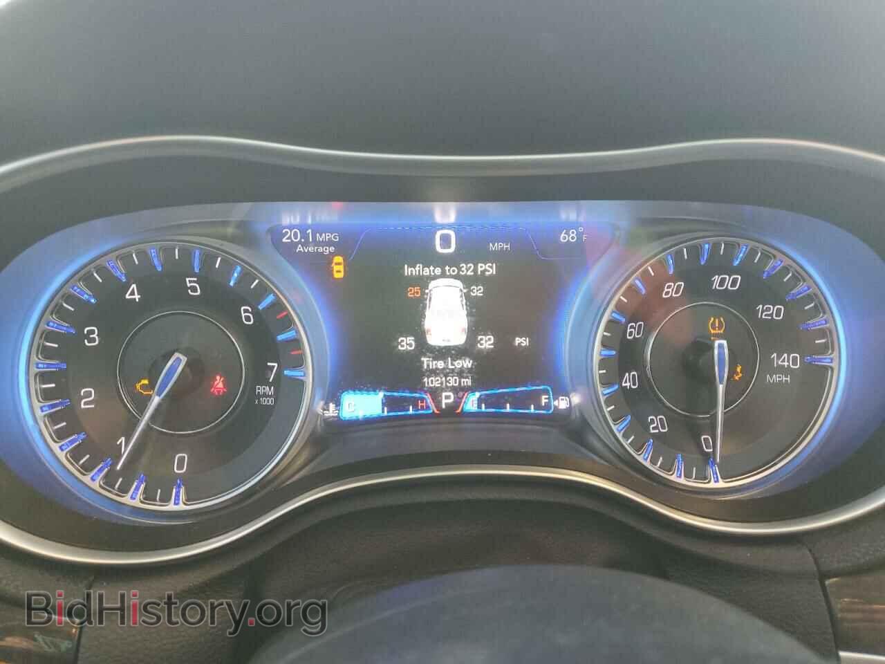2019 CHRYSLER 300 - VIN: 2C3CCAEG5KH555657 - Фото 9