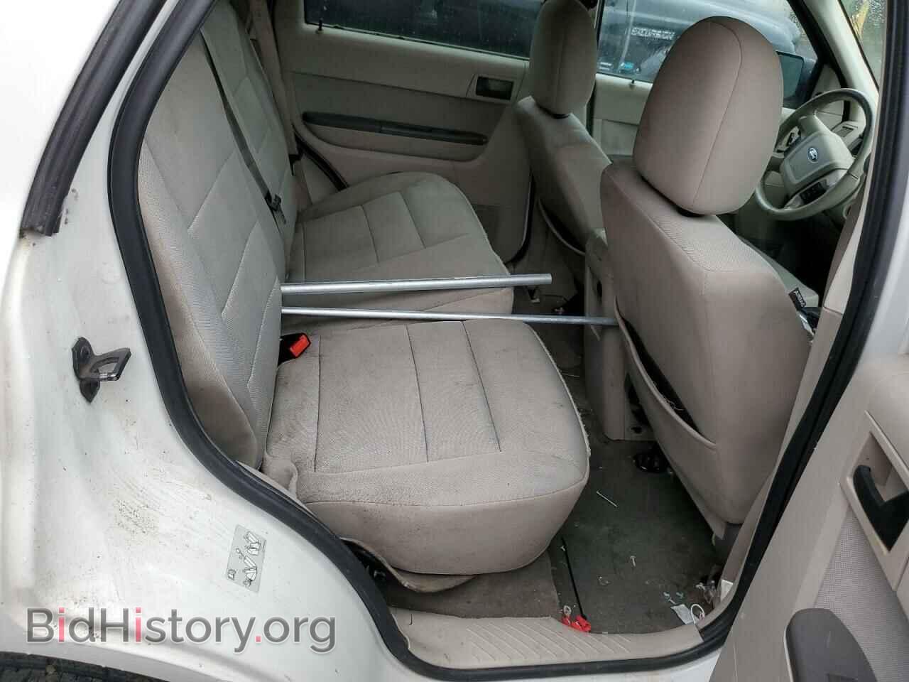 2011 FORD ESCAPE - VIN: 1FMCU9D70BKB25757 - Фото 10