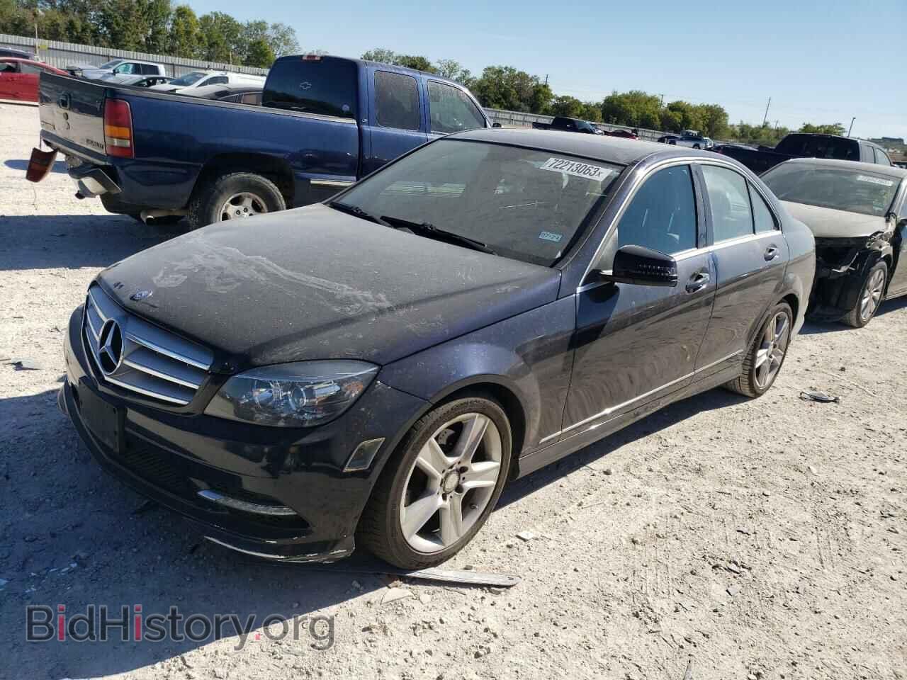 Photo WDDGF5EB2BR171809 - MERCEDES-BENZ C-CLASS 2011