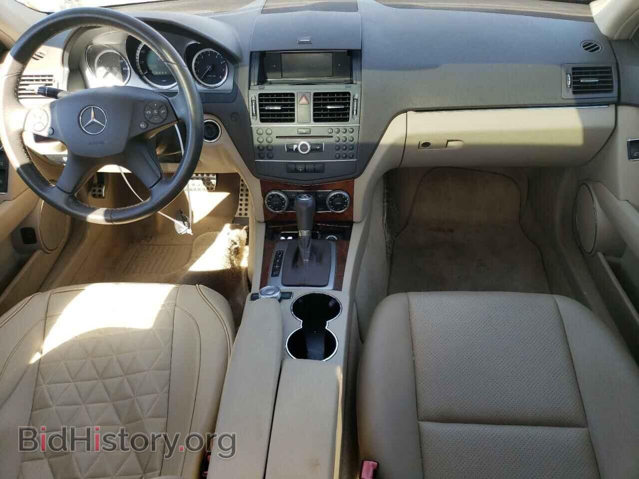 2011 MERCEDES-BENZ C-CLASS - VIN: WDDGF5EB2BR171809 - Фото 8