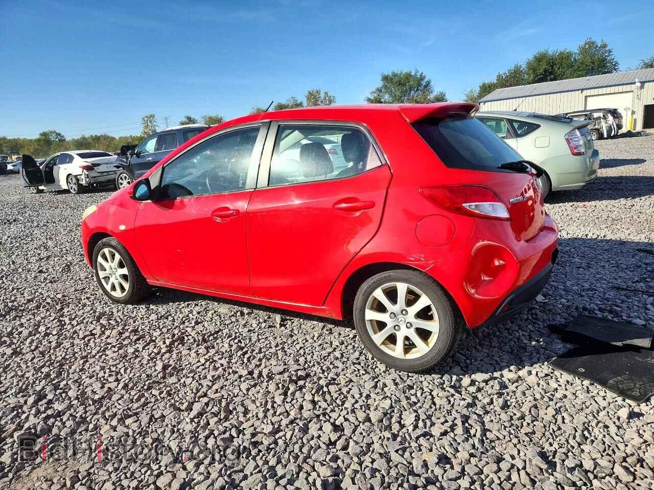 2012 Mazda 2 (VIN JM1DE1LY6C0150421) — фото 2 из 12