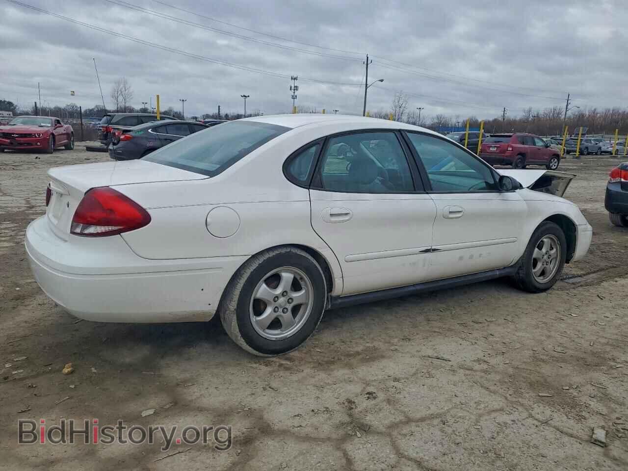 2005 FORD TAURUS - VIN: 1FAFP53U95A126060 - Фото 3