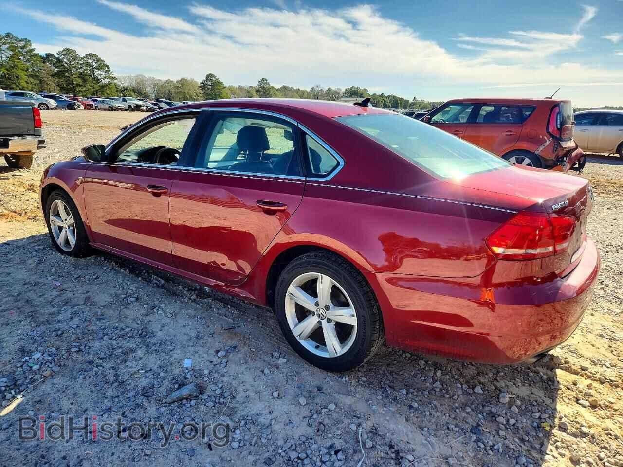 2015 VOLKSWAGEN PASSAT - VIN: 1VWAS7A32FC117812 - Фото 2
