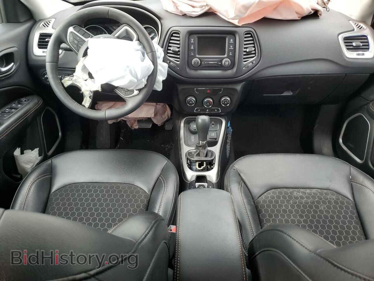 2018 JEEP COMPASS - VIN: 3C4NJDBB4JT349711 - Фото 8