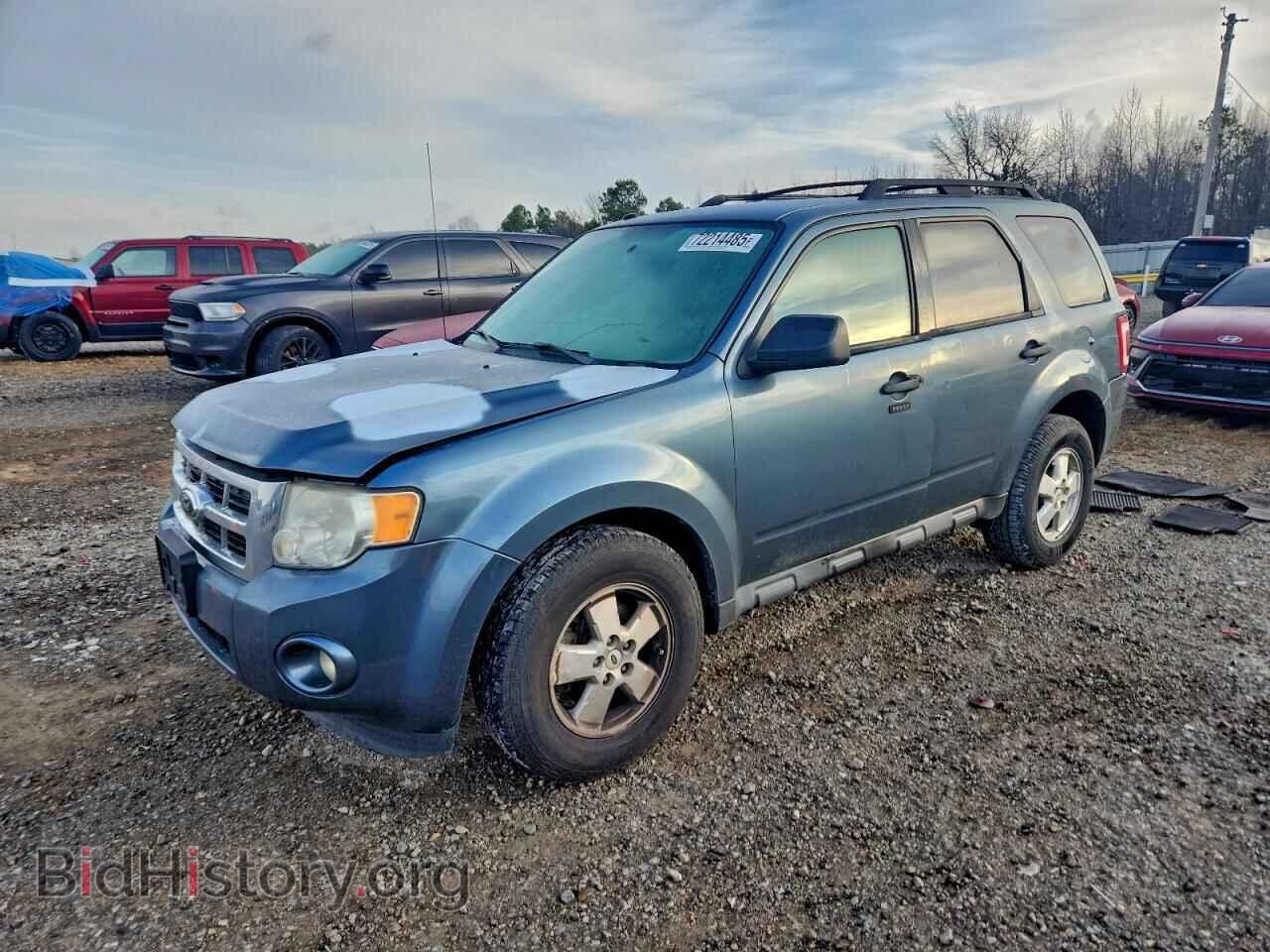 Photo 1FMCU0D79BKB72328 - FORD ESCAPE 2011