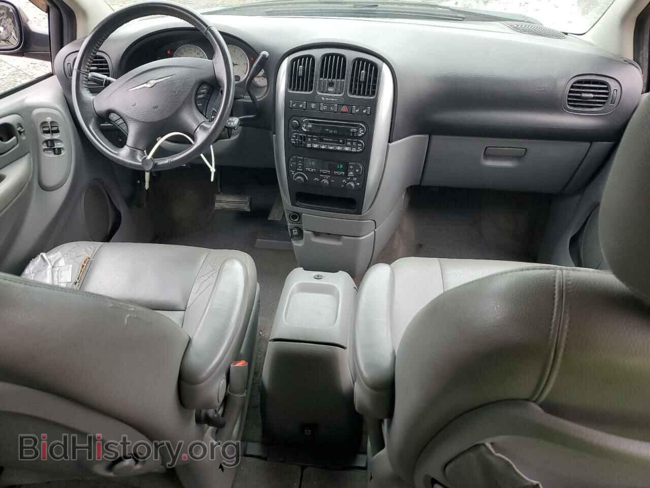 2005 CHRYSLER MINIVAN - VIN: 2C4GP54LX5R563307 - Фото 8