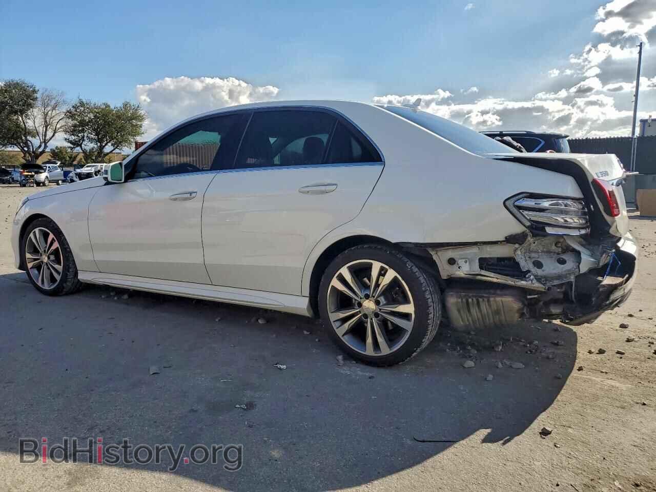 2014 MERCEDES-BENZ E-CLASS - VIN: WDDHF5KB4EA854509 - Фото 2