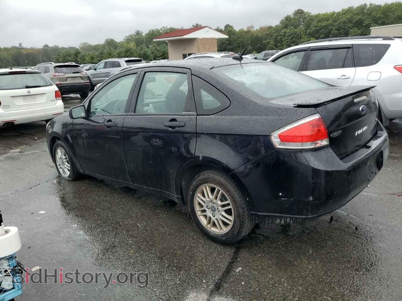 2011 FORD FOCUS - VIN: 1FAHP3FN1BW109592 - Фото 2