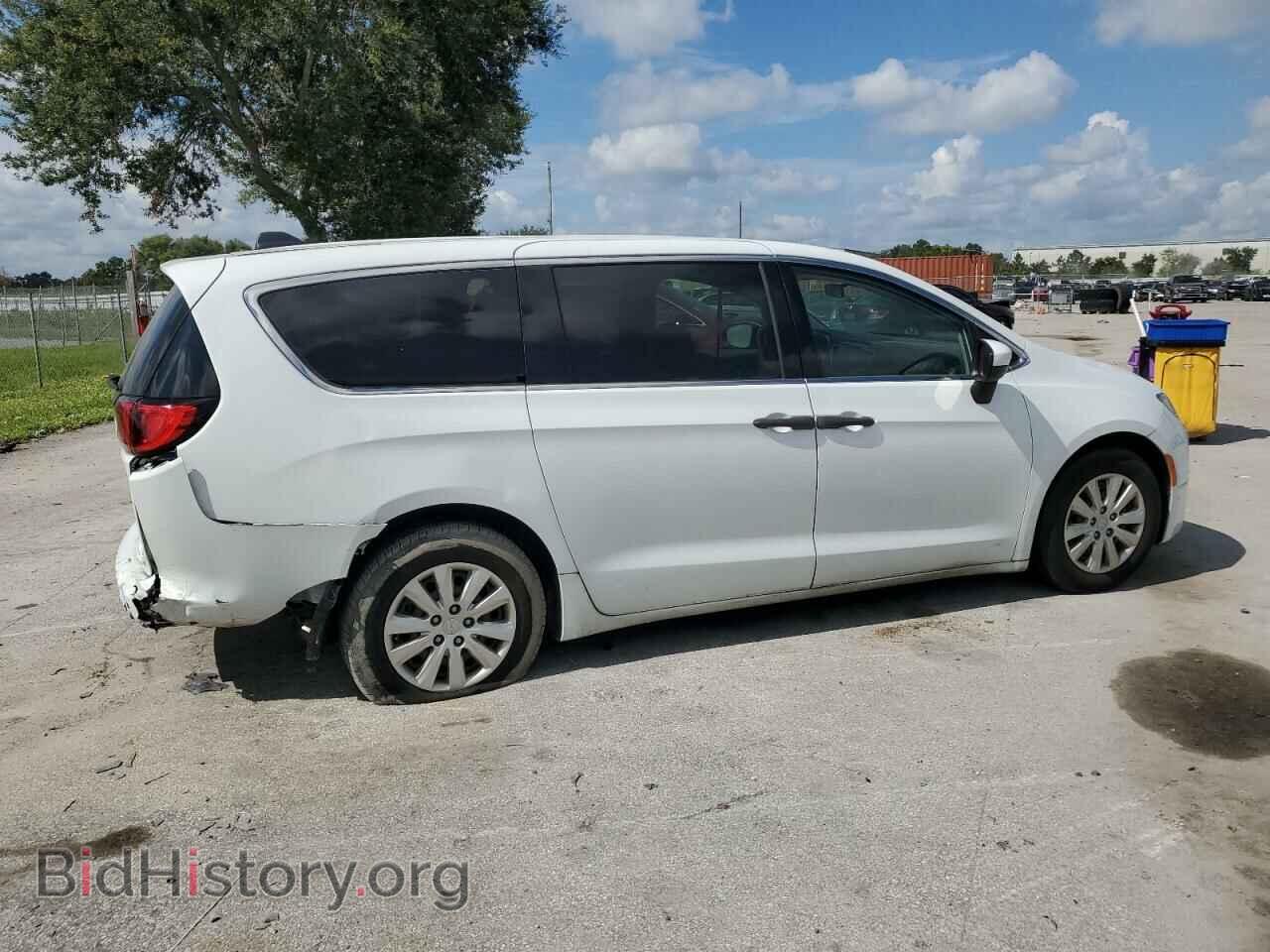 2018 CHRYSLER PACIFICA - VIN: 2C4RC1AG0JR102373 - Фото 3