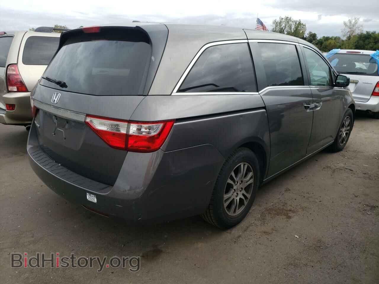 2011 HONDA All Models - VIN: 5FNRL5H63BB005881 - Фото 3
