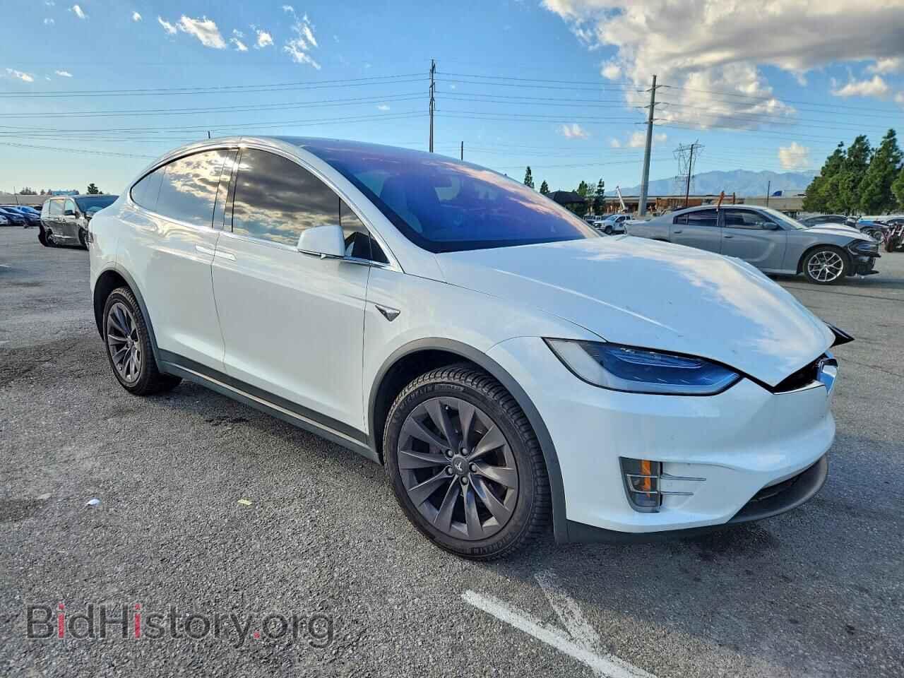 2018 TESLA MODEL X - VIN: 5YJXCAE24JF090181 - Фото 4