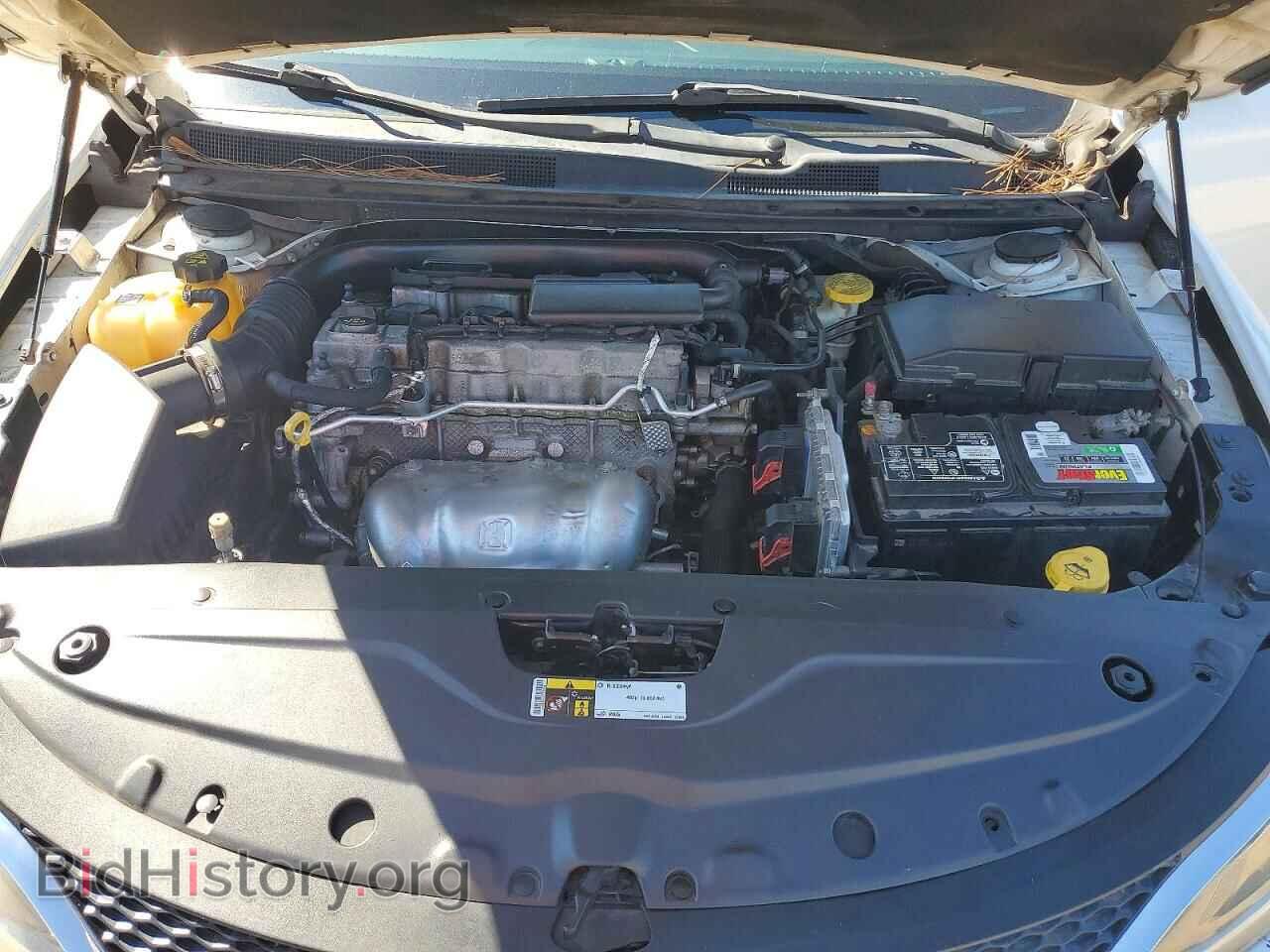 2015 CHRYSLER 200 - VIN: 1C3CCCAB5FN642803 - Фото 11