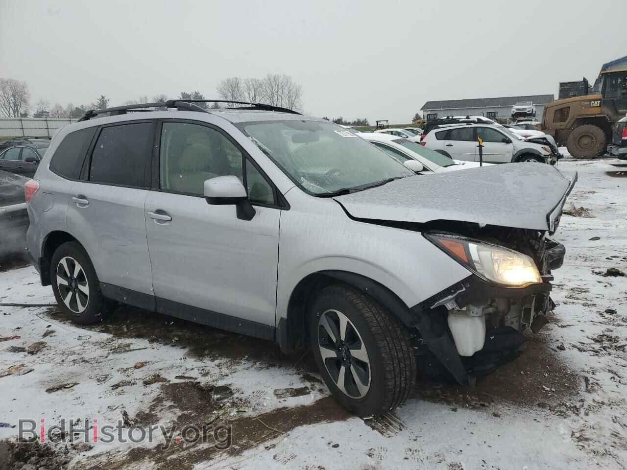 2017 SUBARU FORESTER - VIN: JF2SJAEC4HH453440 - Фото 4