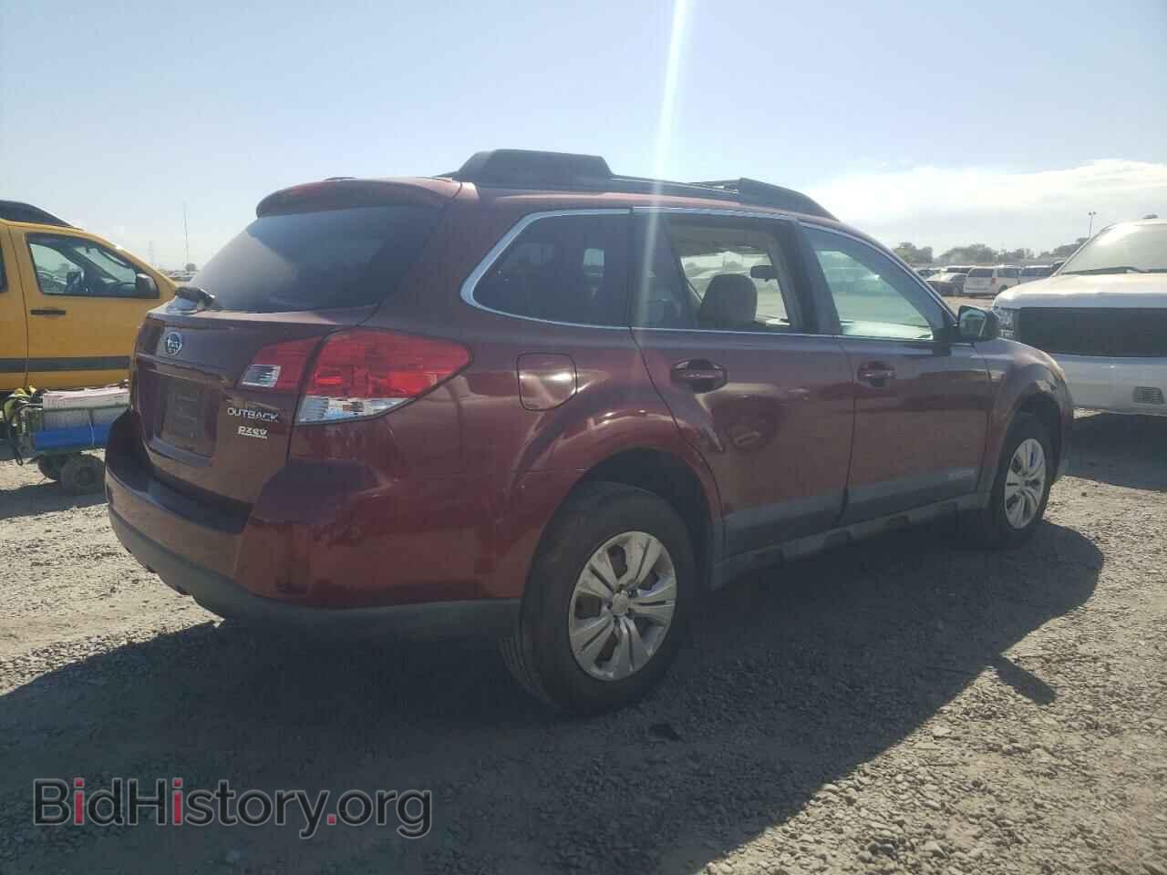2011 SUBARU OUTBACK - VIN: 4S4BRBAC5B3426122 - Фото 3