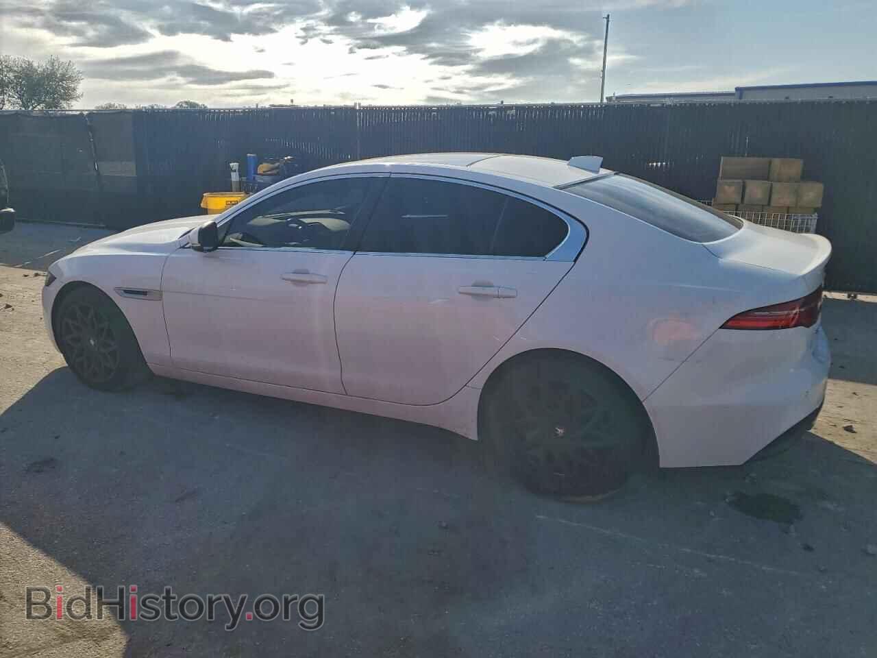 2020 JAGUAR XE - VIN: SAJAE4FX2LCP61571 - Фото 2