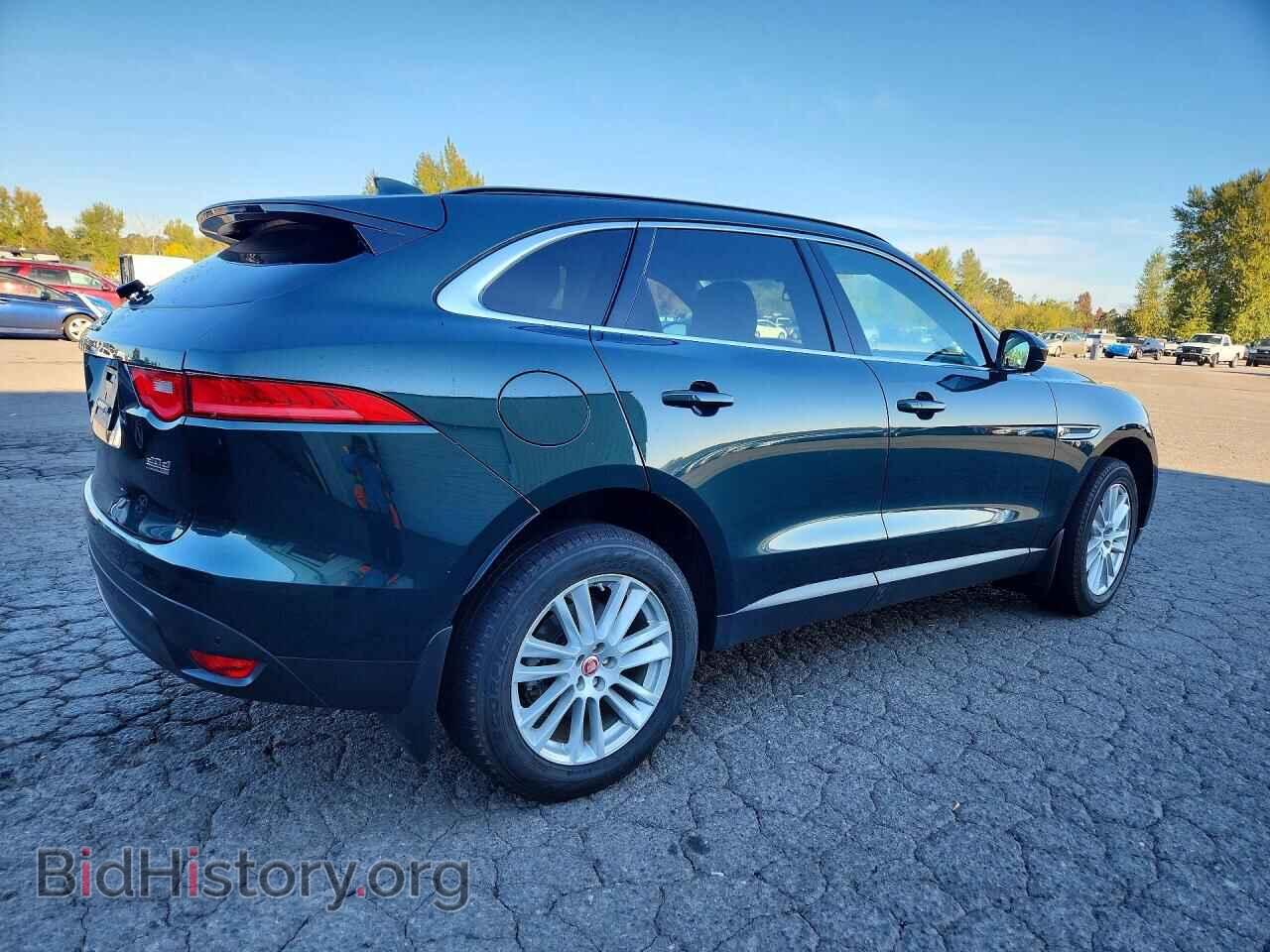 2017 JAGUAR F-PACE - VIN: SADCK2BN5HA492997 - Photo 3