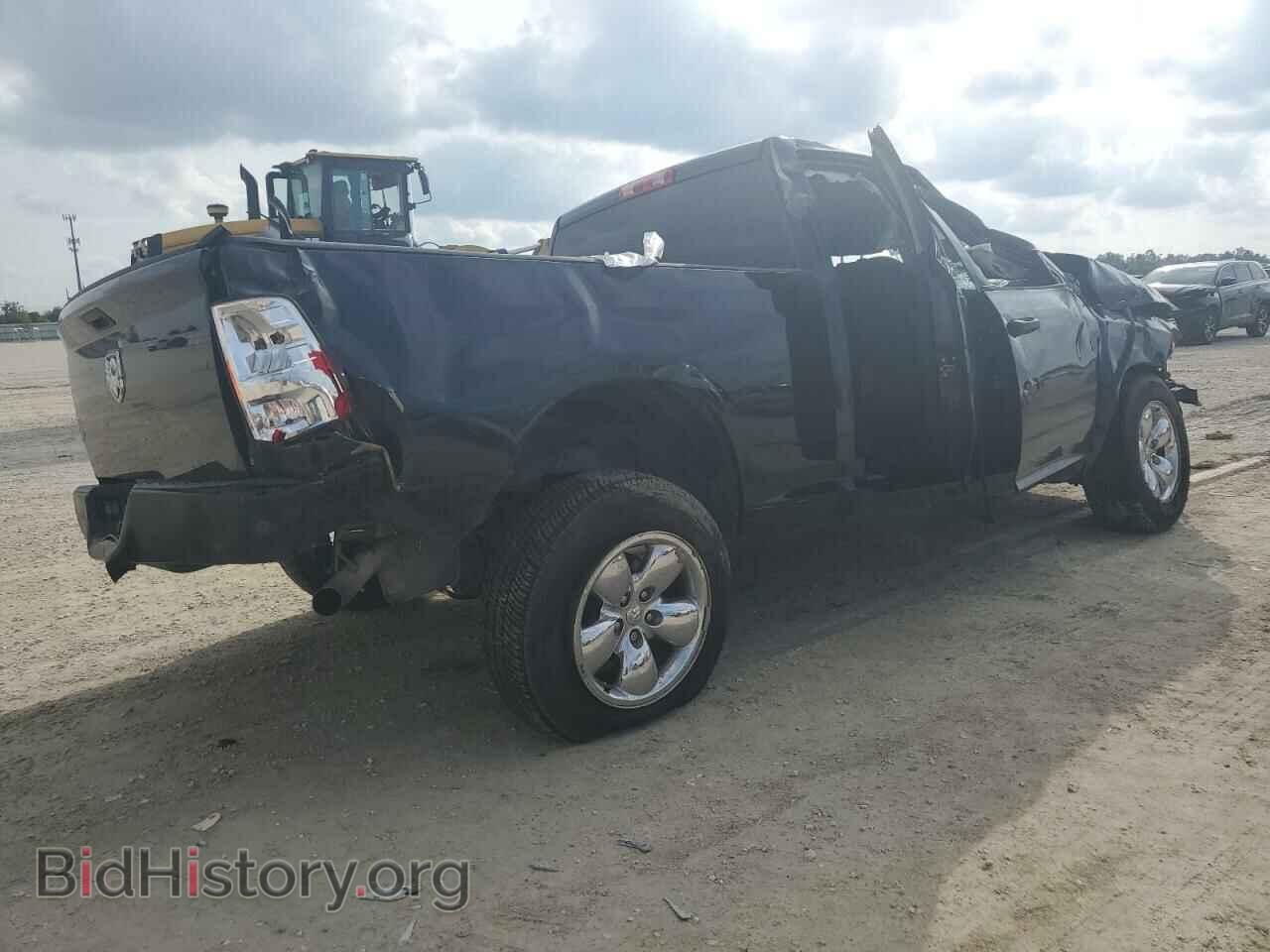 2018 RAM 1500 - VIN: 1C6RR6FG0JS305340 - Фото 3