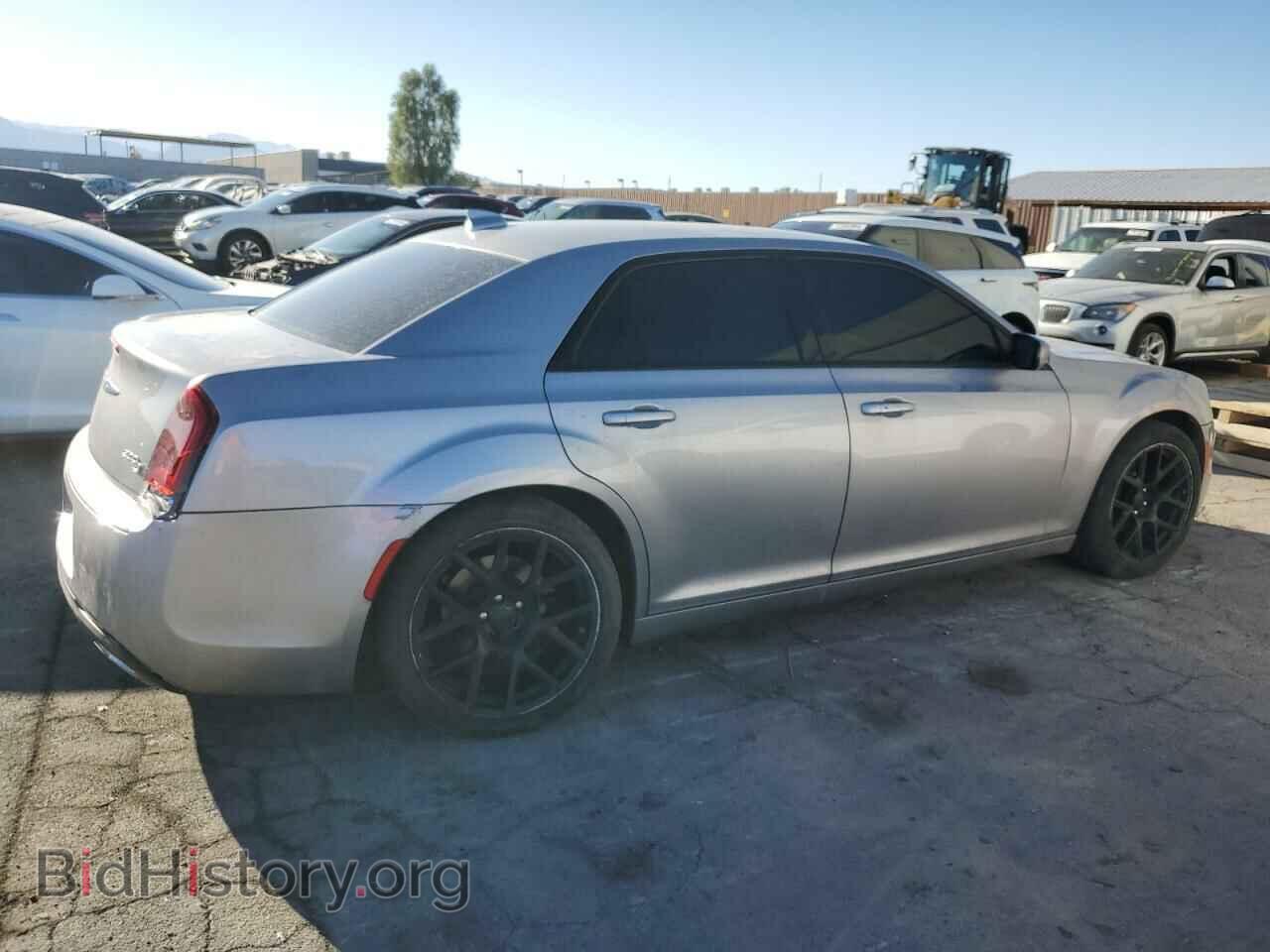 2016 CHRYSLER 300 - VIN: 2C3CCABG9GH135699 - Фото 3