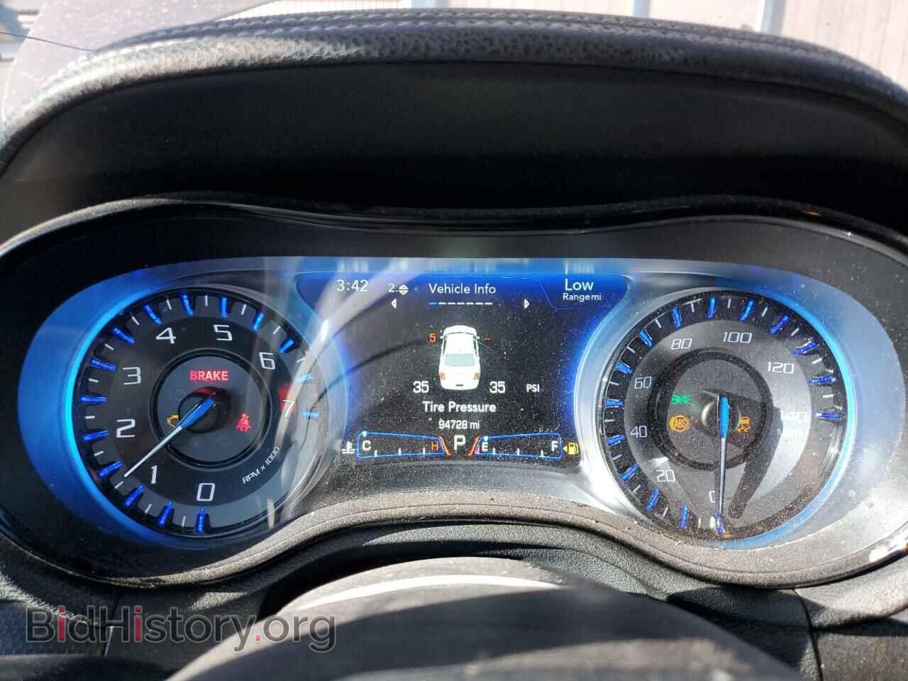 2016 CHRYSLER 300 - VIN: 2C3CCABG9GH135699 - Фото 9