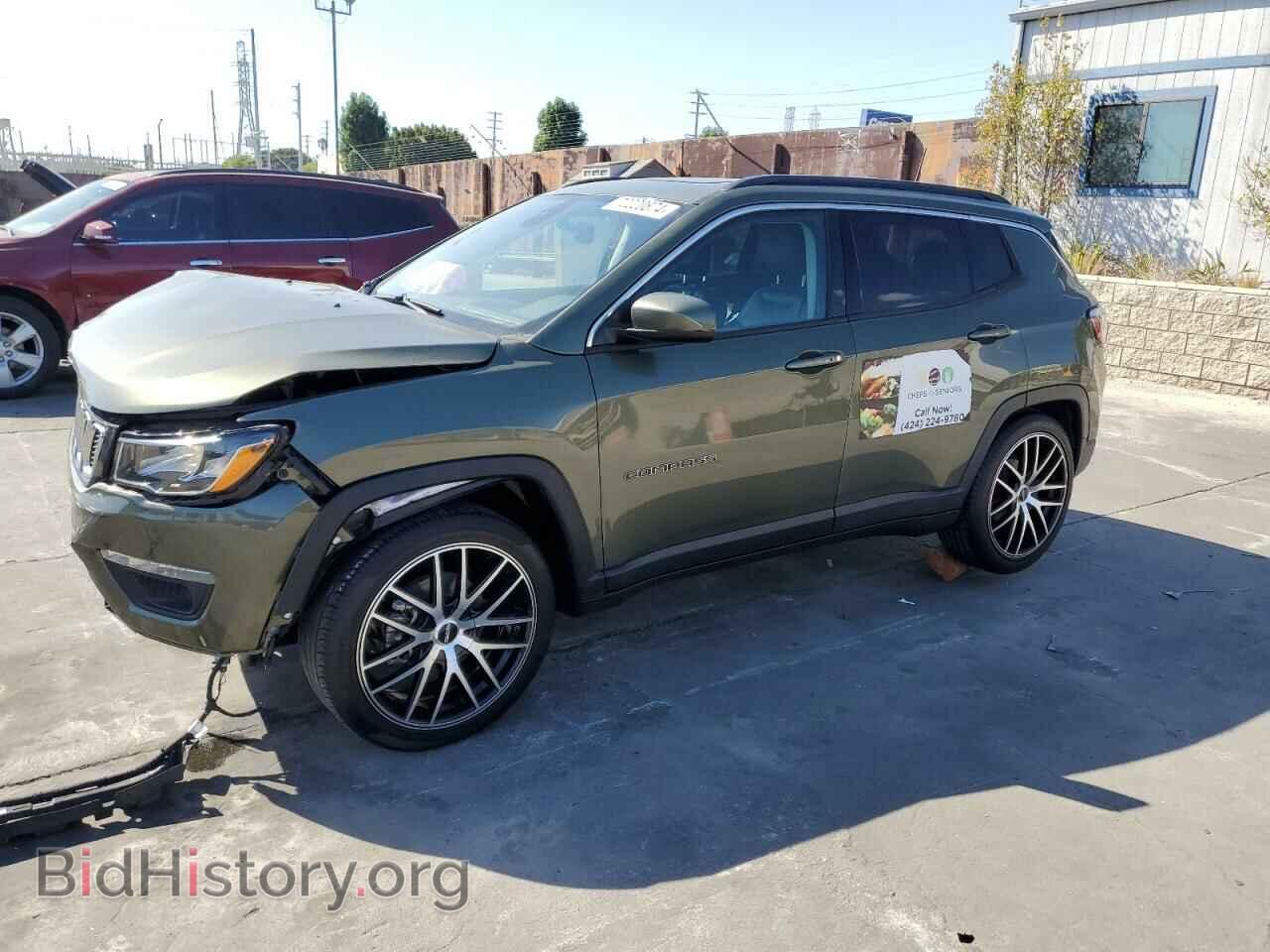 Photo 3C4NJCBB2HT652796 - JEEP COMPASS 2017