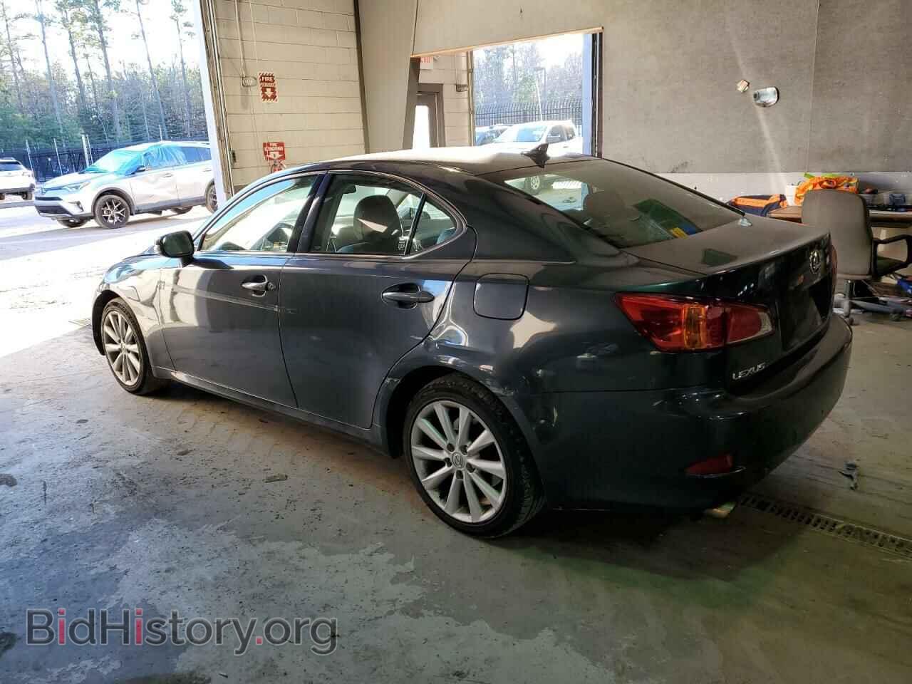 2009 LEXUS IS - VIN: JTHCK262395034024 - Фото 2