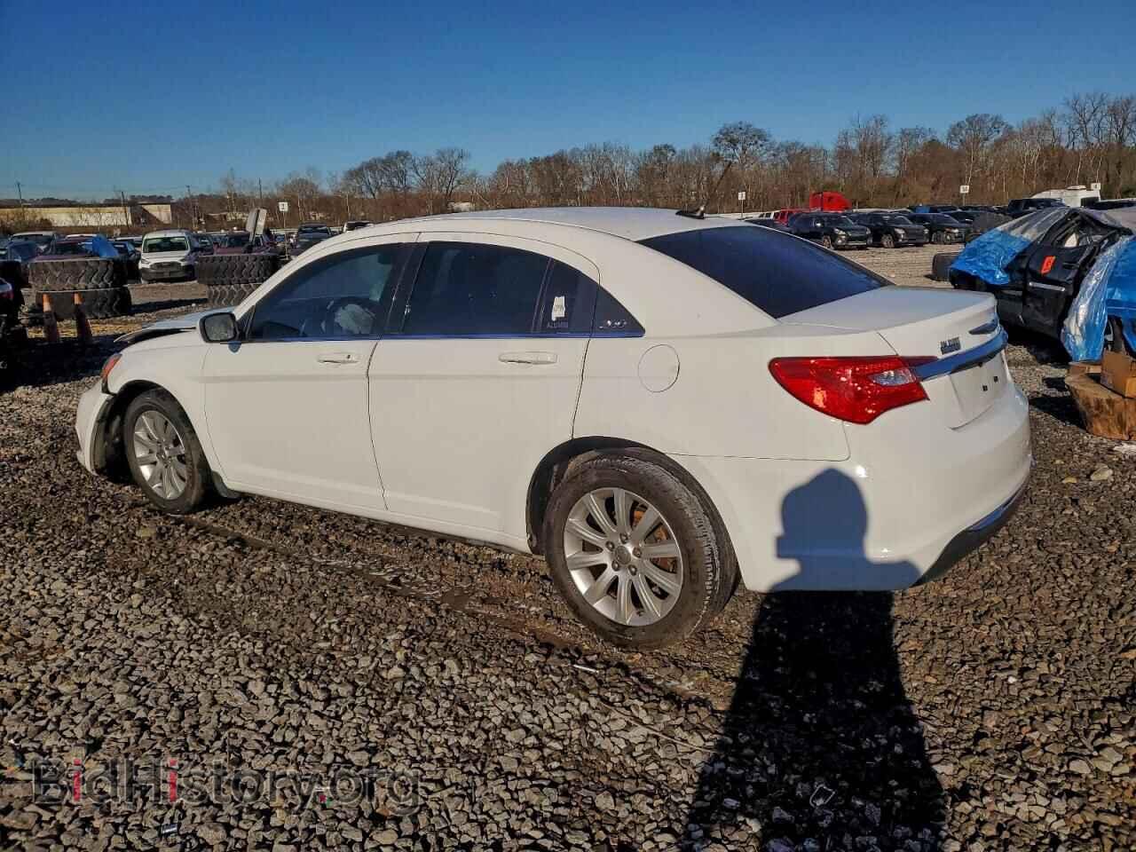 2014 CHRYSLER 200 - VIN: 1C3CCBBB5EN197616 - Фото 2