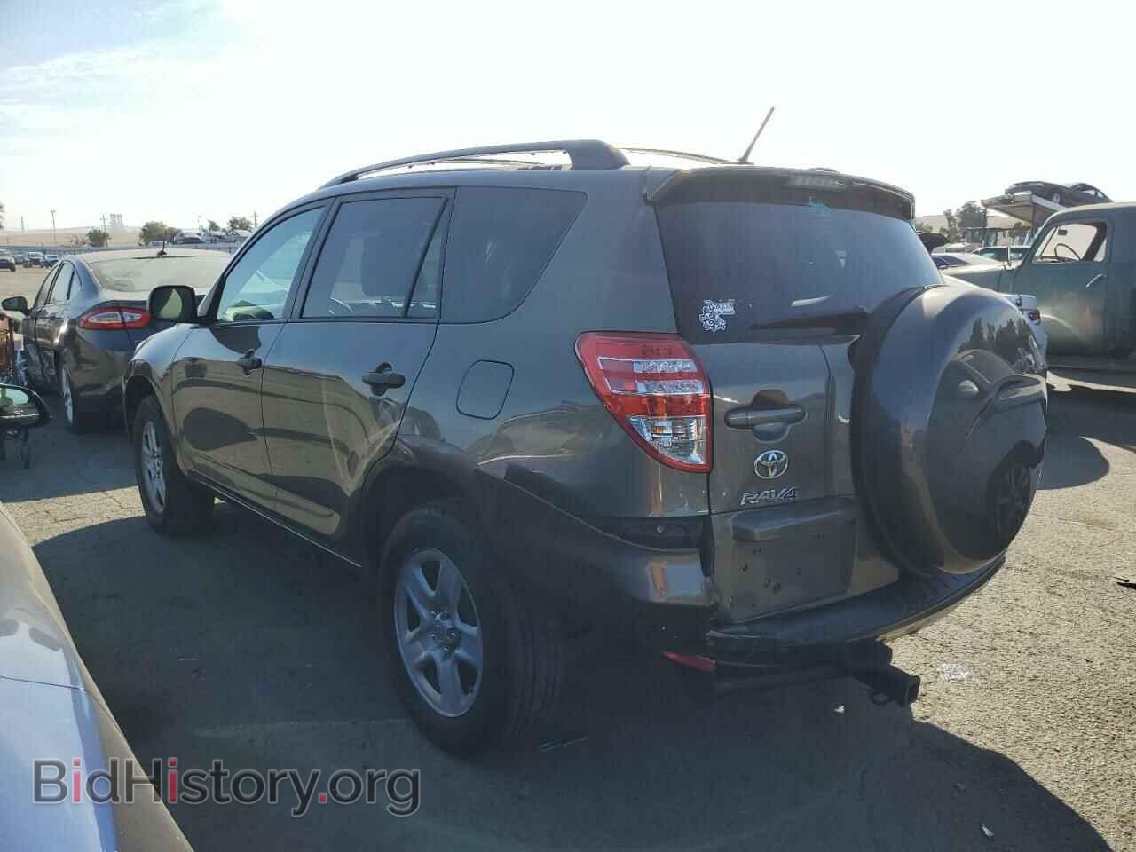 2012 TOYOTA RAV4 - VIN: 2T3KF4DV8CW147767 - Фото 2