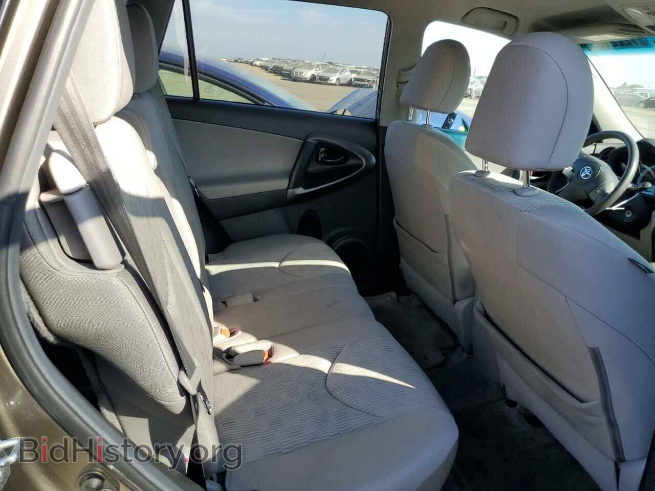 2012 TOYOTA RAV4 - VIN: 2T3KF4DV8CW147767 - Фото 10