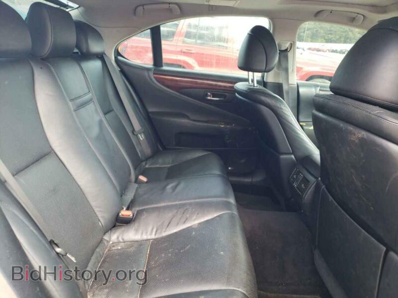 2007 Lexus LS460 (VIN JTHBL46F575040315) — photo 10 of 12