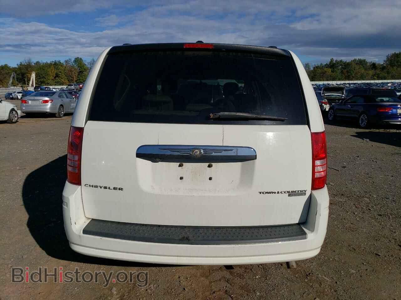 2009 CHRYSLER MINIVAN - VIN: 2A8HR54169R646874 - Фото 6