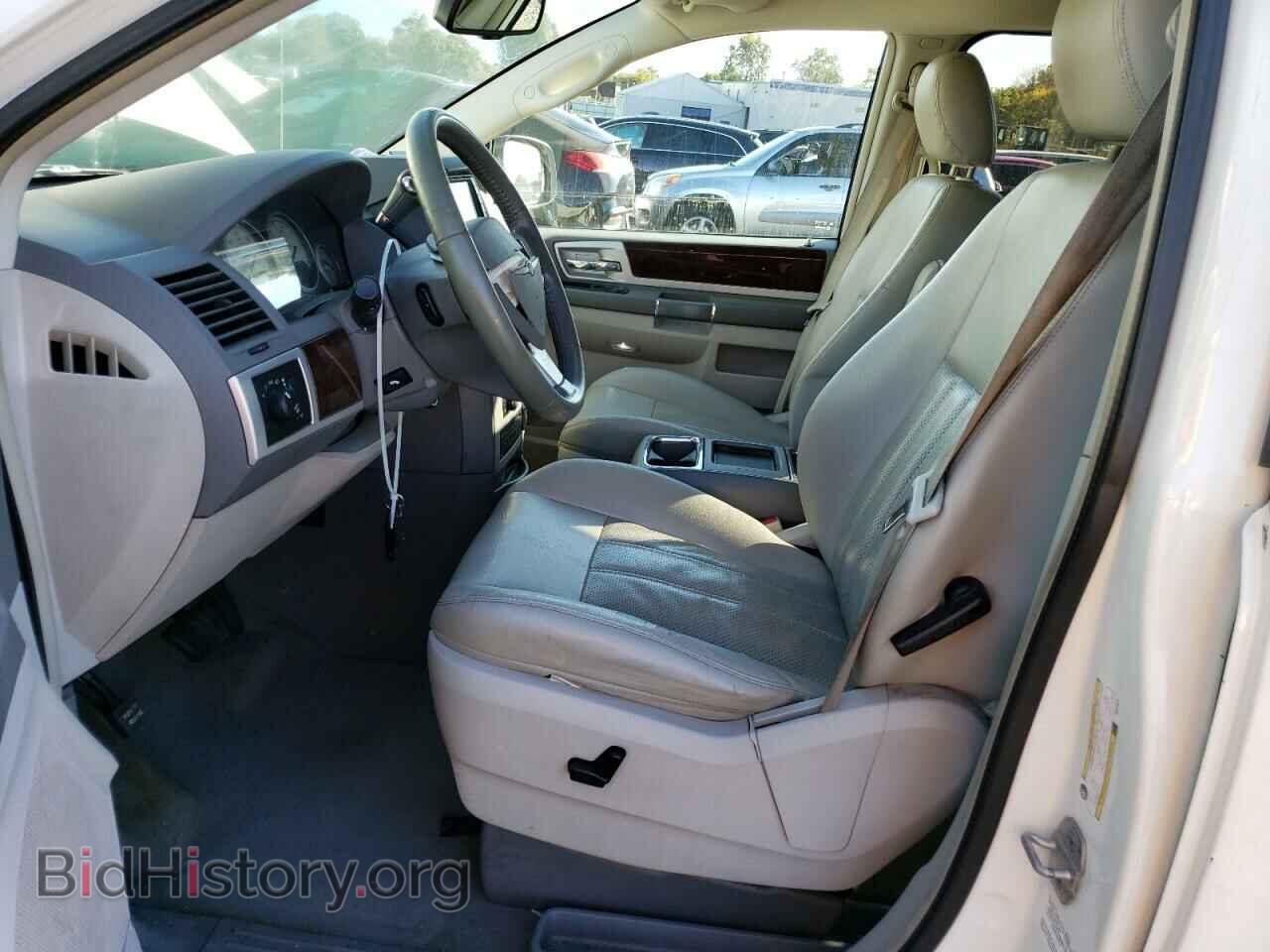 2009 CHRYSLER MINIVAN - VIN: 2A8HR54169R646874 - Фото 7