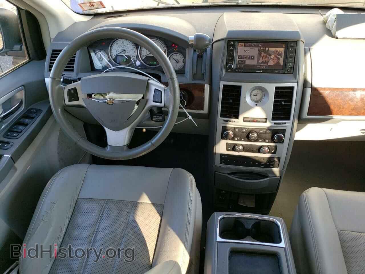 2009 CHRYSLER MINIVAN - VIN: 2A8HR54169R646874 - Фото 8