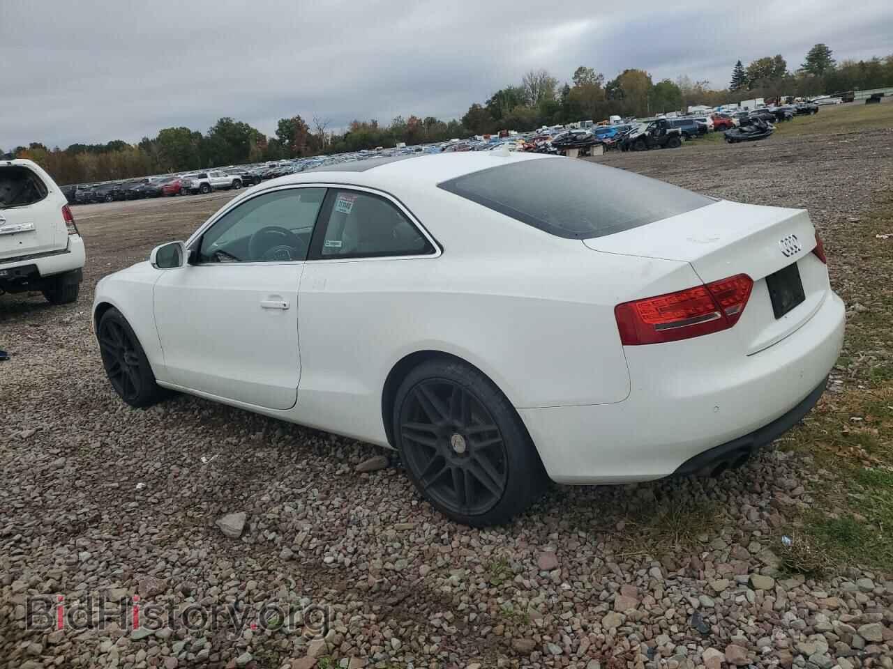 2010 AUDI A5 - VIN: WAULFAFR7AA031021 - Фото 2
