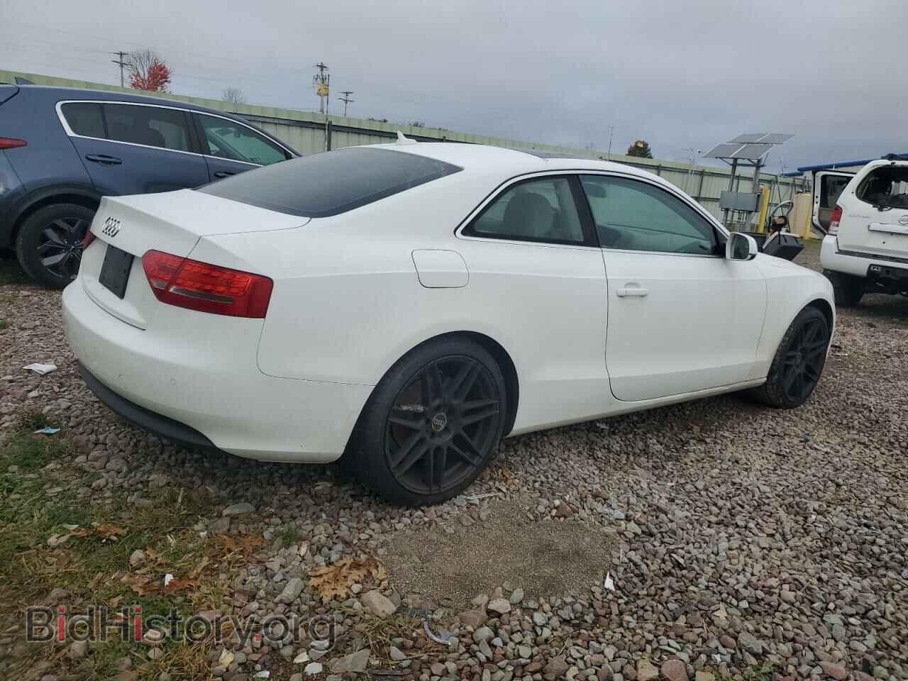 2010 AUDI A5 - VIN: WAULFAFR7AA031021 - Фото 3
