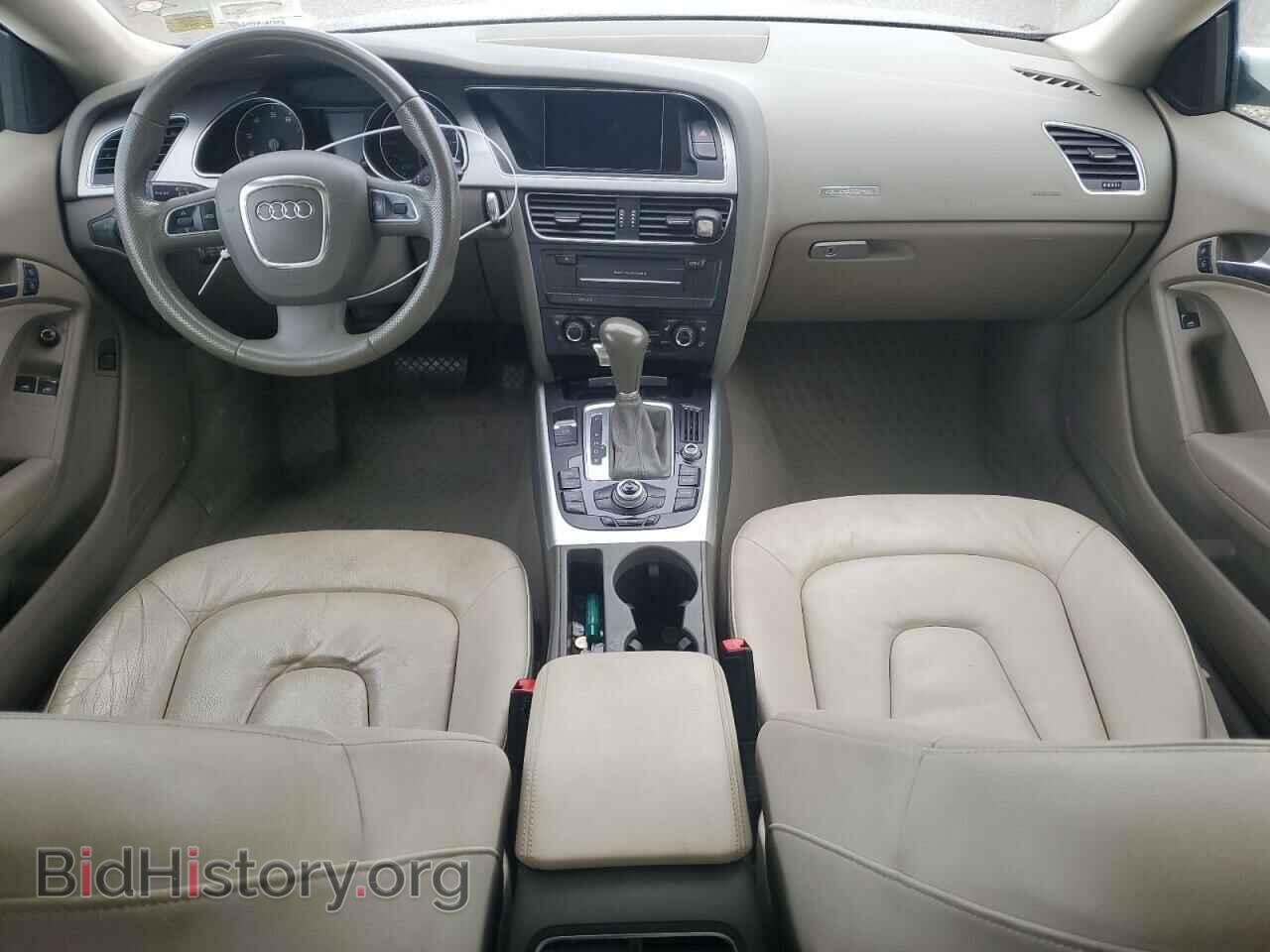 2010 AUDI A5 - VIN: WAULFAFR7AA031021 - Фото 8