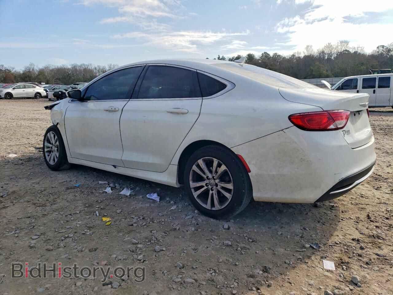 2017 CHRYSLER 200 - VIN: 1C3CCCAB0HN511670 - Фото 2