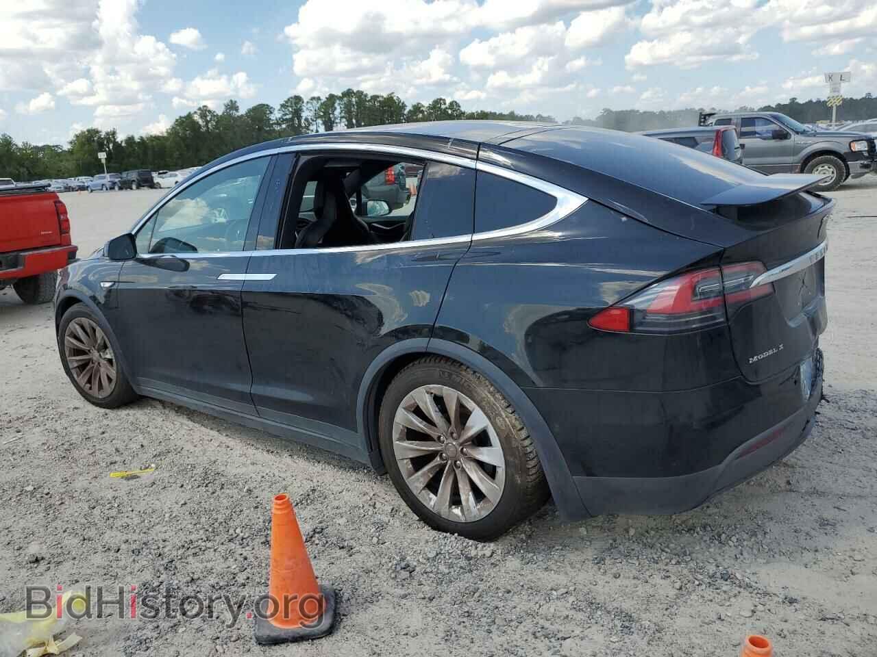 2016 TESLA MODEL X - VIN: 5YJXCBE22GF012982 - Photo 2