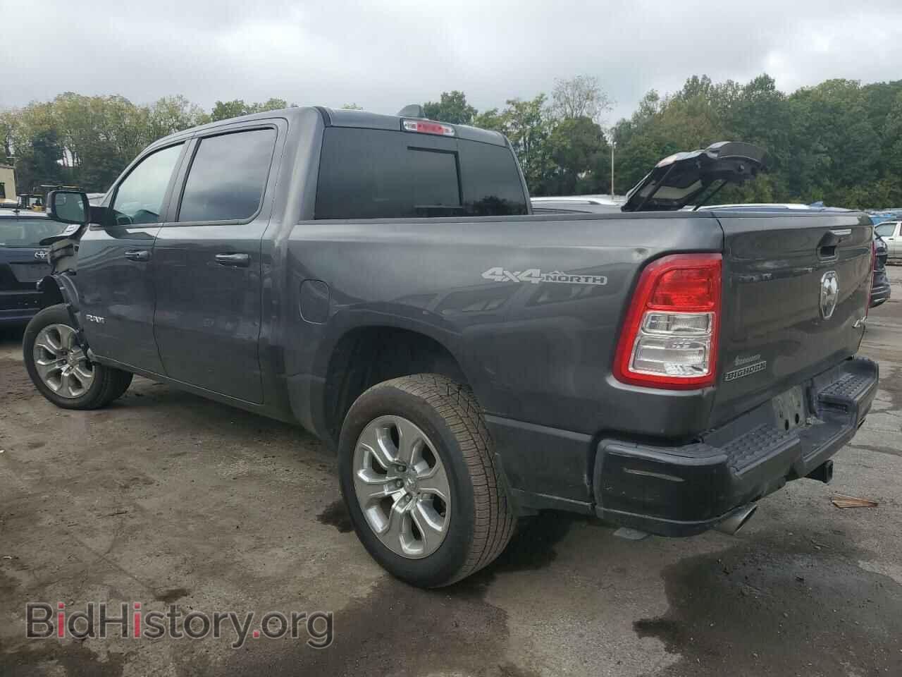 2020 RAM 1500 - VIN: 1C6SRFFM8LN224711 - Фото 2