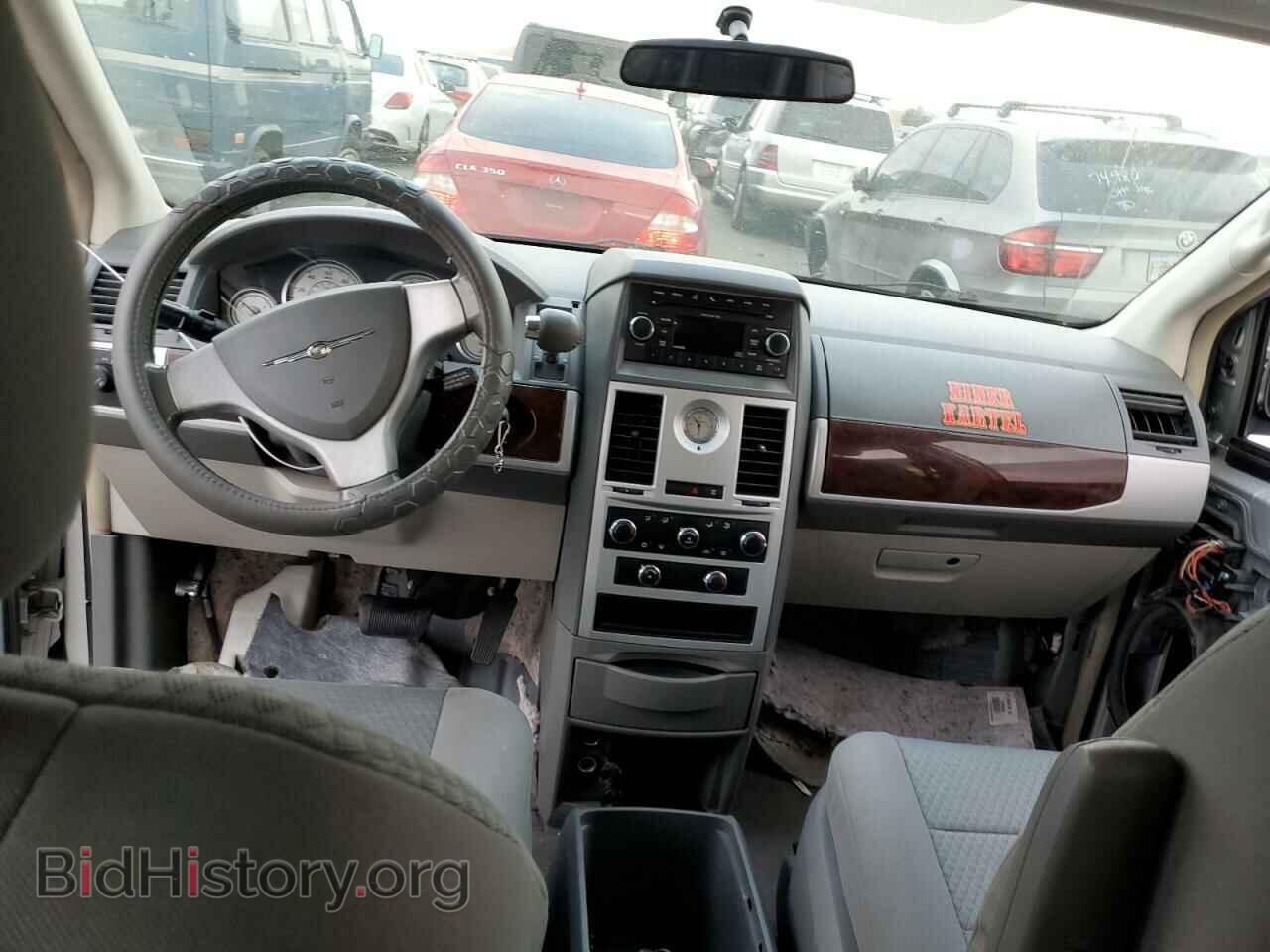 2010 CHRYSLER MINIVAN - VIN: 2A4RR5D14AR270489 - Фото 8