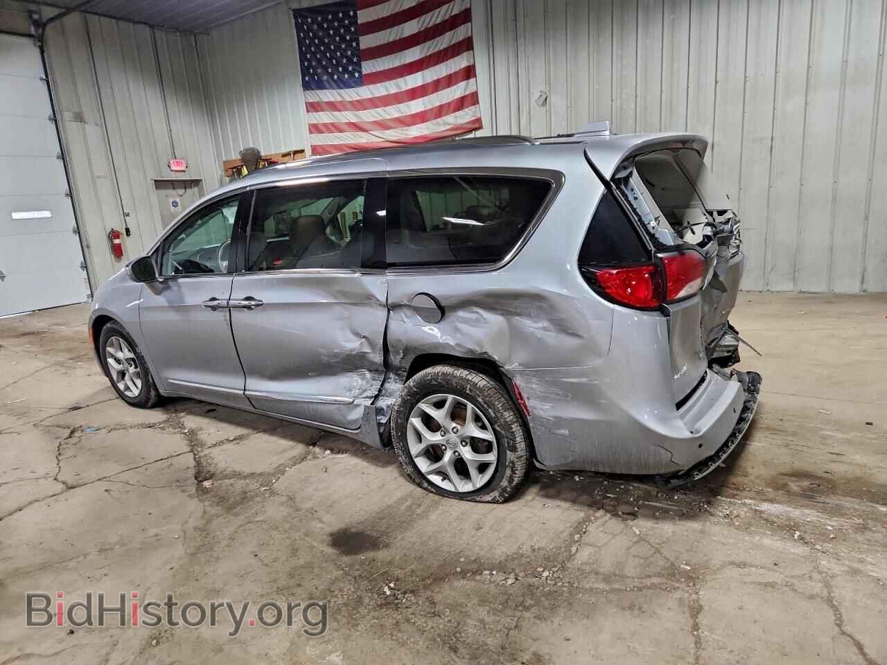 2019 CHRYSLER PACIFICA - VIN: 2C4RC1GGXKR731227 - Фото 2