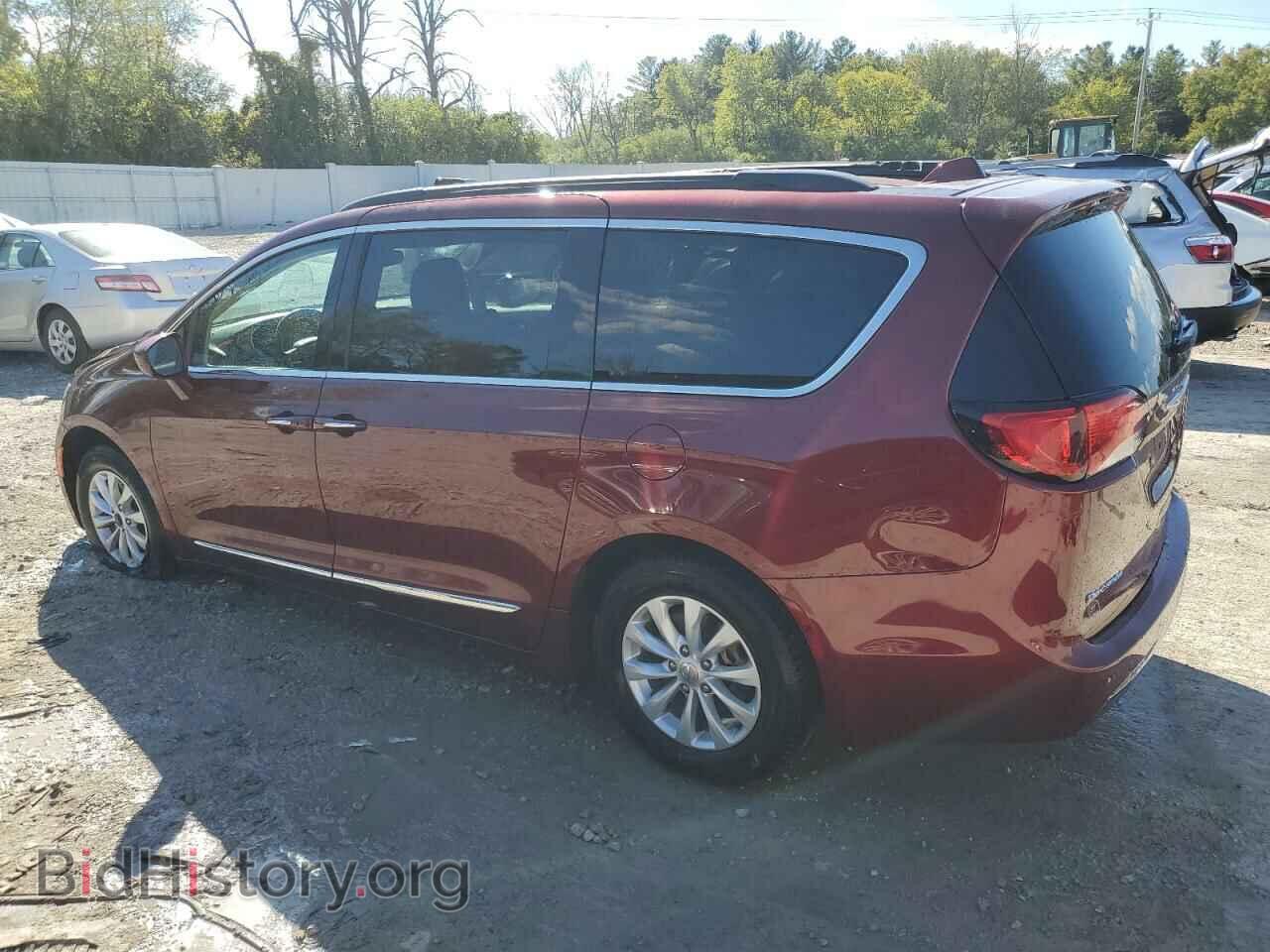 2017 CHRYSLER PACIFICA - VIN: 2C4RC1BG4HR661496 - Photo 2
