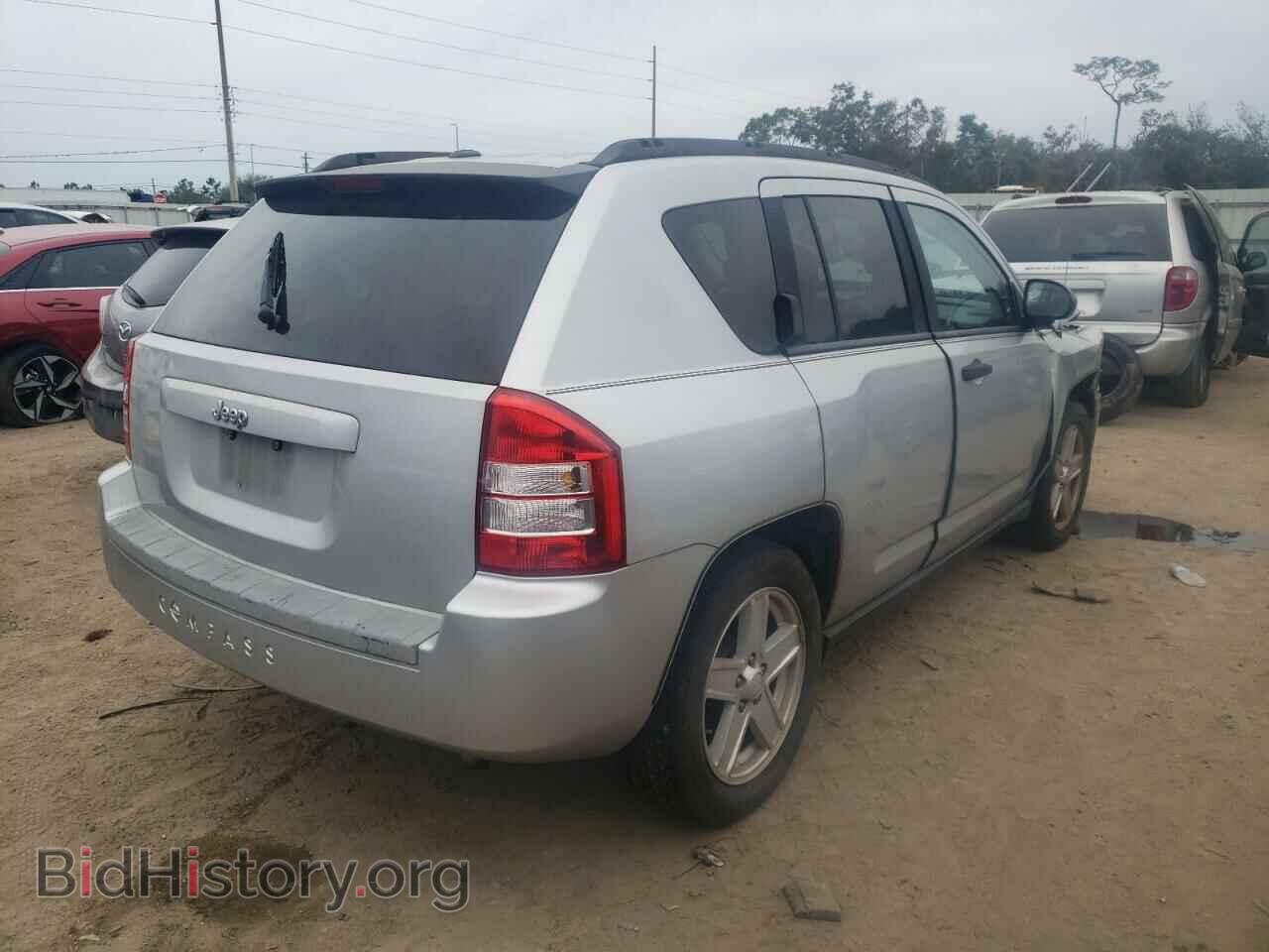 2007 JEEP COMPASS - VIN: 1J8FT47W77D223201 - Photo 3